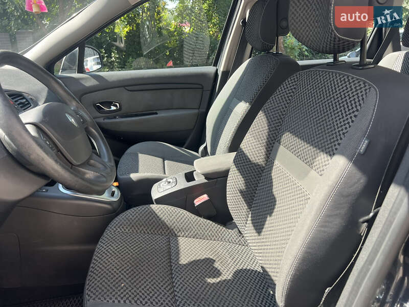 Мінівен Renault Scenic 2011 в Івано-Франківську
