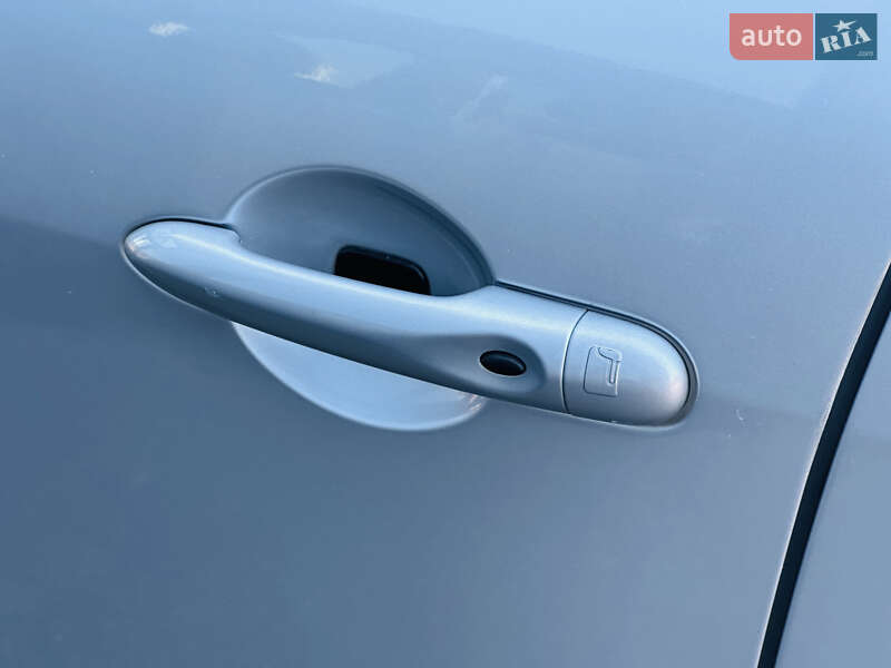 Минивэн Renault Scenic 2009 в Харькове фото 8 Минивэн Renault Scenic 2009 в Харькове