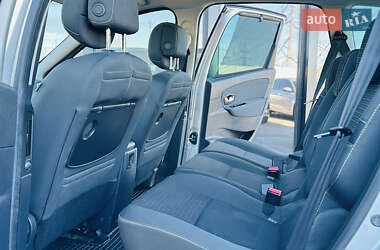 Минивэн Renault Scenic 2009 в 