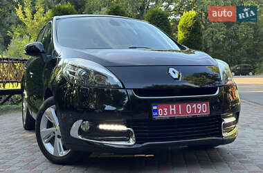 Минивэн Renault Scenic 2013 в 