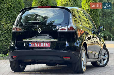 Минивэн Renault Scenic 2013 в 