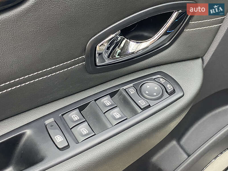 Минивэн Renault Scenic 2016 в Виннице