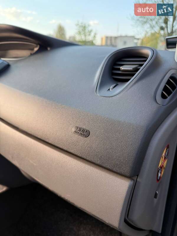 Минивэн Renault Scenic 2007 в Киеве фото 13 Минивэн Renault Scenic 2007 в Киеве