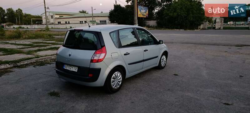 Мінівен Renault Scenic 2005 в Жовтих Водах