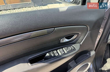 Минивэн Renault Scenic 2010 в 