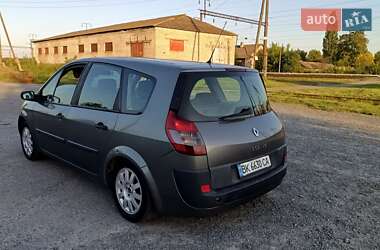 Минивэн Renault Scenic 2004 в 