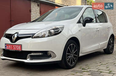 Минивэн Renault Scenic 2013 в 