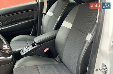 Минивэн Renault Scenic 2013 в 