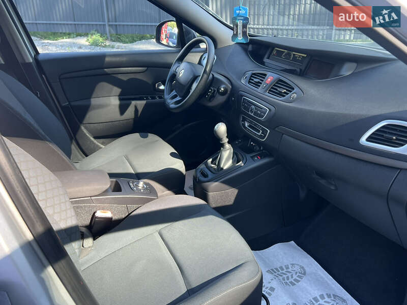 Минивэн Renault Scenic 2009 в Виннице