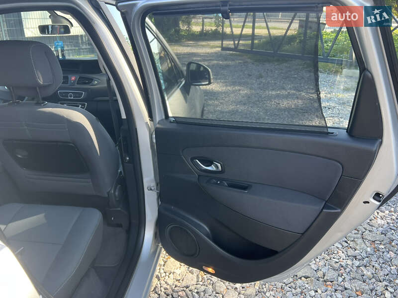 Минивэн Renault Scenic 2009 в Виннице