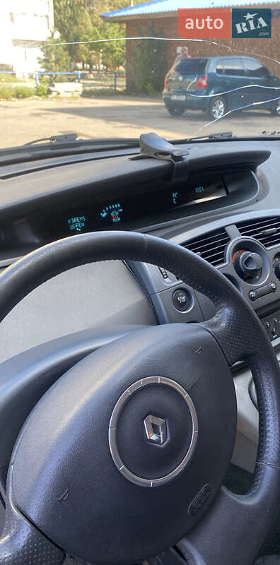 Мінівен Renault Scenic 2008 в Слов'янську