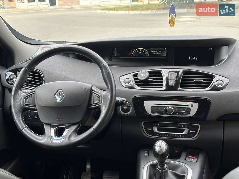 Мінівен Renault Scenic 2014 в Києві фото 25 Мінівен Renault Scenic 2014 в Києві