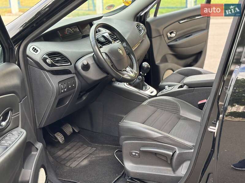 Мінівен Renault Scenic 2014 в Києві фото 27 Мінівен Renault Scenic 2014 в Києві