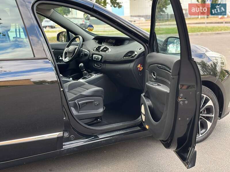 Мінівен Renault Scenic 2014 в Києві фото 35 Мінівен Renault Scenic 2014 в Києві