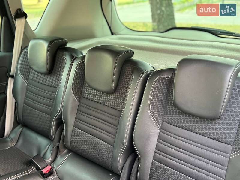 Мінівен Renault Scenic 2014 в Києві фото 43 Мінівен Renault Scenic 2014 в Києві