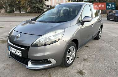 Мінівен Renault Scenic 2013 в Харкові
