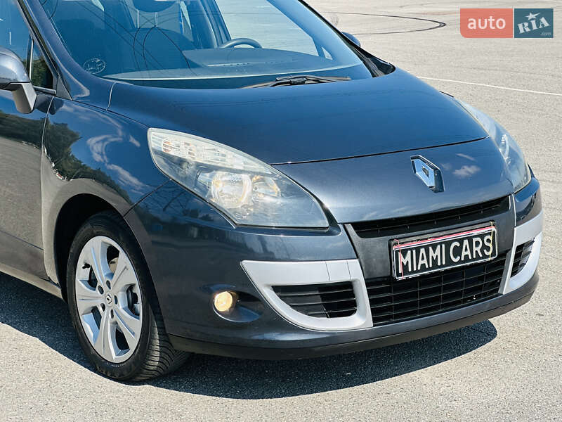 Минивэн Renault Scenic 2009 в Харькове