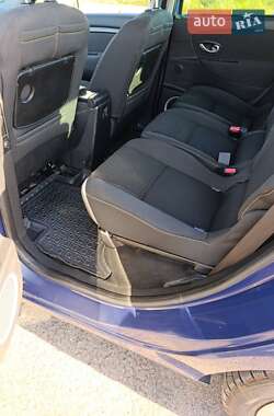 Мінівен Renault Scenic 2010 в 