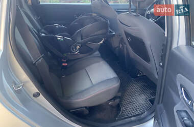 Мінівен Renault Scenic 2012 в 