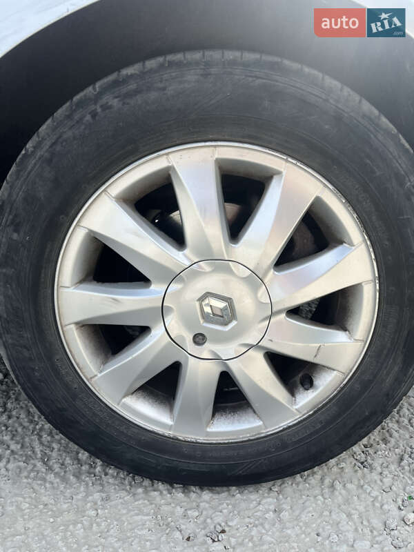 Минивэн Renault Scenic 2006 в Днепре