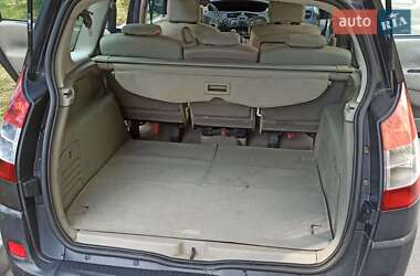 Минивэн Renault Scenic 2006 в 