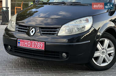 Минивэн Renault Scenic 2004 в 