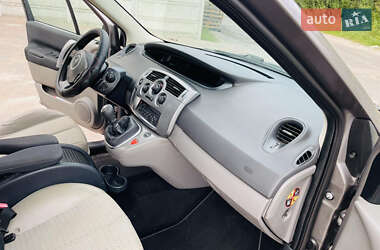Минивэн Renault Scenic 2008 в 