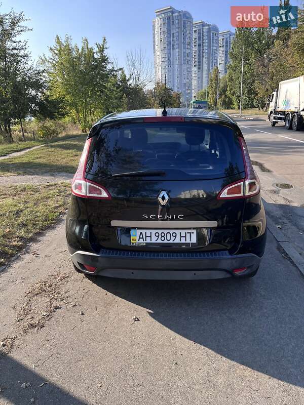 Минивэн Renault Scenic 2011 в Киеве