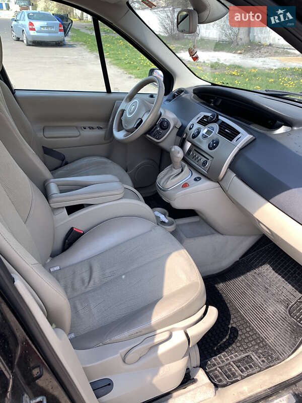 Минивэн Renault Scenic 2007 в Ровно
