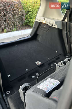 Минивэн Renault Scenic 2013 в 
