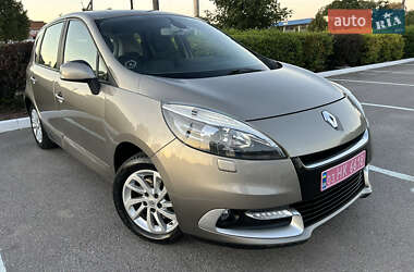 Минивэн Renault Scenic 2013 в 