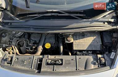 Минивэн Renault Scenic 2013 в 