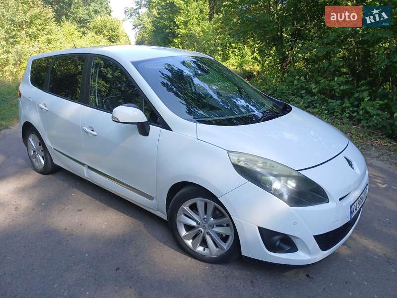 Минивэн Renault Scenic 2010 в Фастове
