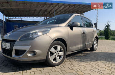 Мінівен Renault Scenic 2009 в 