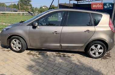Мінівен Renault Scenic 2009 в 