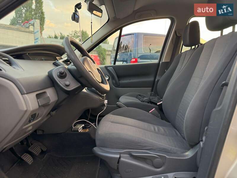Минивэн Renault Scenic 2007 в Киеве