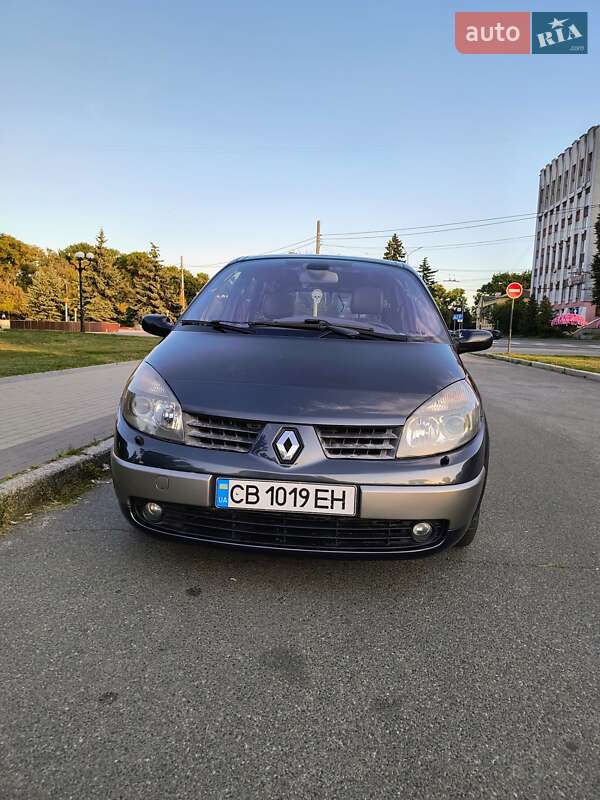 Мінівен Renault Scenic 2005 в Чернігові