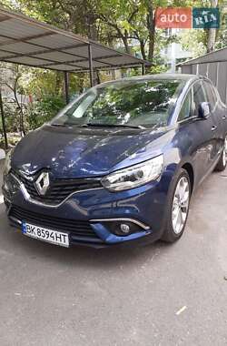 Минивэн Renault Scenic 2018 в 
