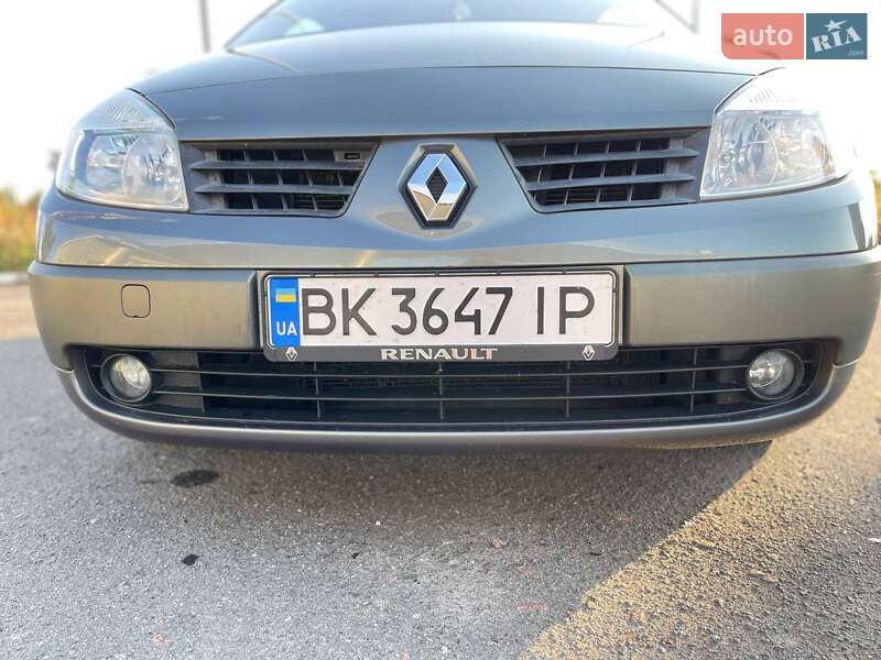 Минивэн Renault Scenic 2004 в Бродах