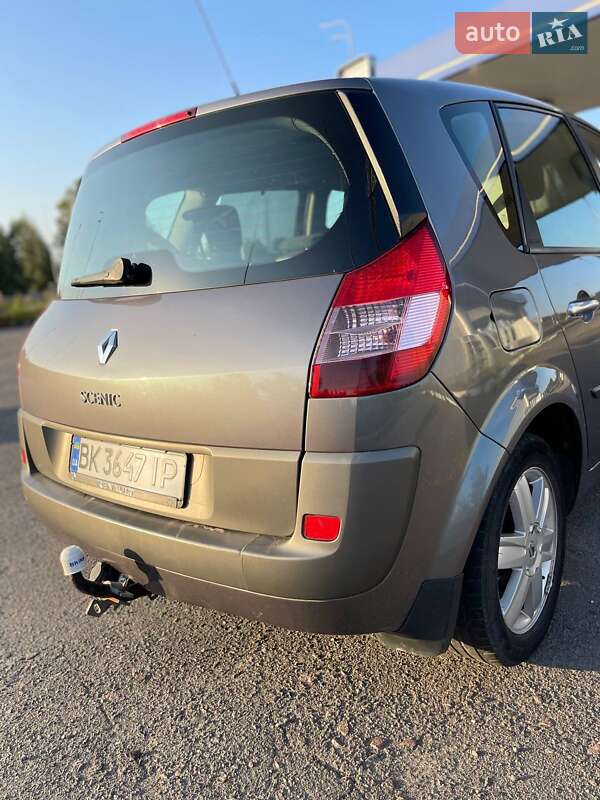 Минивэн Renault Scenic 2004 в Бродах