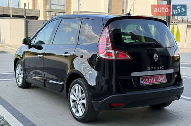 Минивэн Renault Scenic 2011 в 