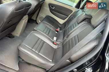 Минивэн Renault Scenic 2011 в 