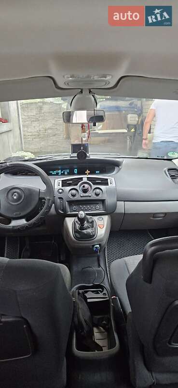 Мінівен Renault Scenic 2006 в Чернігові