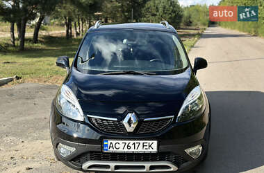 Минивэн Renault Scenic 2014 в 