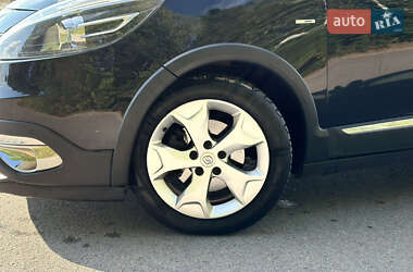 Минивэн Renault Scenic 2014 в 