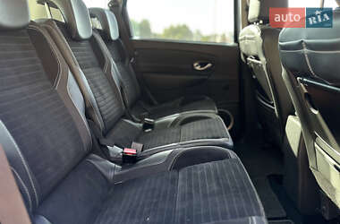 Минивэн Renault Scenic 2014 в 