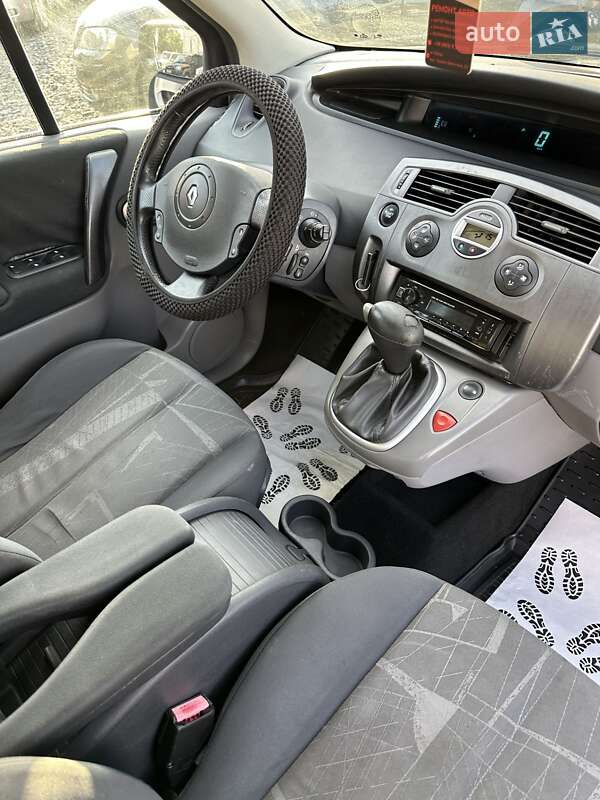 Мінівен Renault Scenic 2005 в Смілі