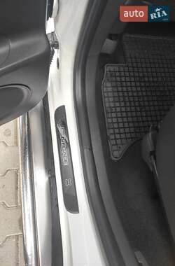 Минивэн Renault Scenic 2015 в 