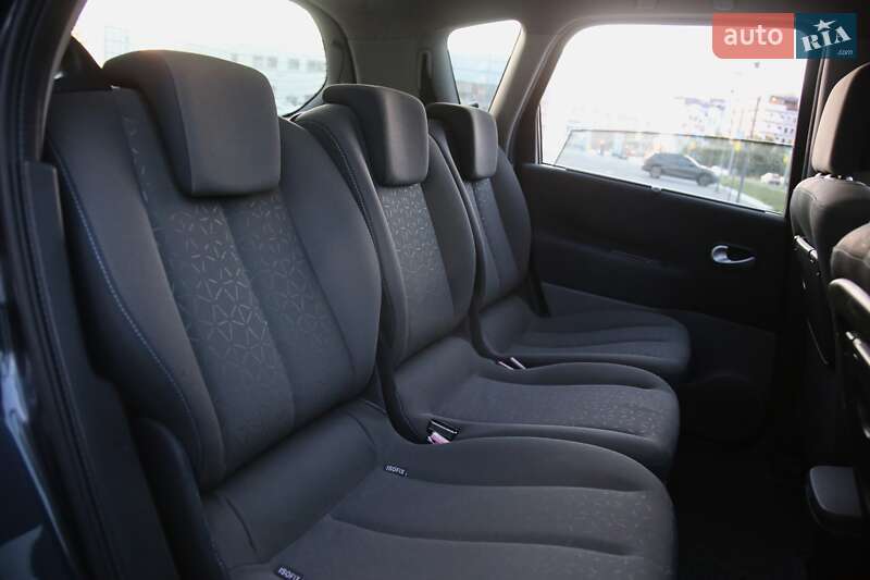 Минивэн Renault Scenic 2009 в Харькове