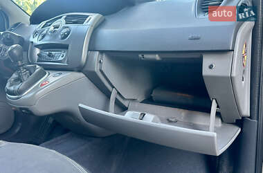 Минивэн Renault Scenic 2007 в 